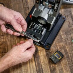 Work Sharp Wsbchpaj-Pro-I Work Sharp Professional Precision Adjust Knife Sharpener